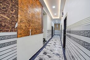 Fabhotel Jimmy Palace