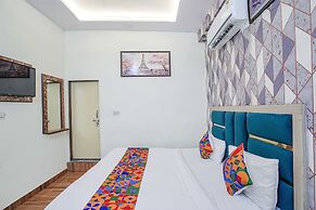 Fabhotel Jimmy Palace