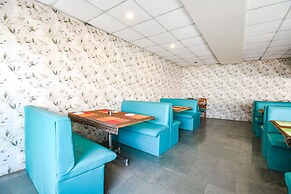 Fabhotel Yashraj Inn