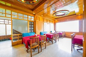 Fabhotel Prime The Himalayan View Resort