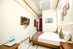 Fabhotel Krishna Palace