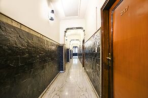 Fabhotel Krishna Palace
