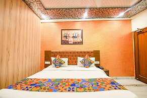 Fabhotel Krishna Palace