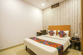 Fabhotel Pranjul Inn