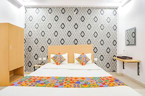 Fabhotel Pranjul Inn