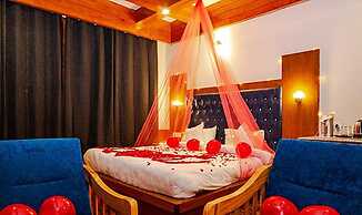 Fabhotel La Kailasha Regency