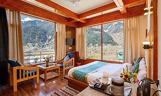 Fabhotel La Kailasha Regency