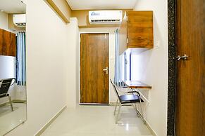 Fabhotel Royal Paradise