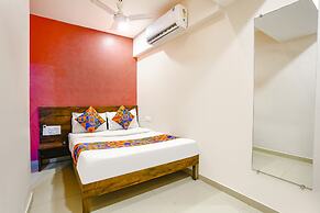 Fabhotel Royal Paradise