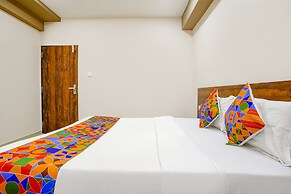 Fabhotel Royal Paradise