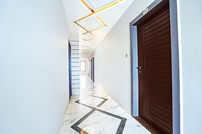 Fabhotel Prime Mansa