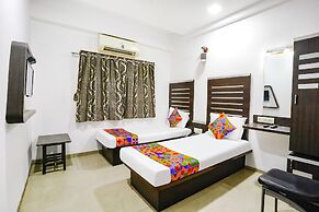 Fabhotel Santro