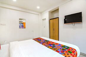 Fabhotel Grand Hazra Inn