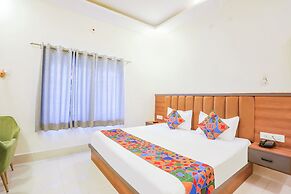Fabhotel Downtown Residency