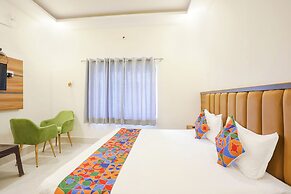 Fabhotel Downtown Residency