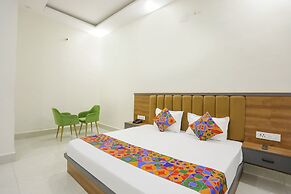 Fabhotel Downtown Residency