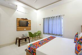 Fabhotel Downtown Residency
