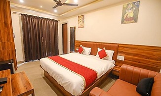 FabHotel Prime Vrajraj Palace With Pool