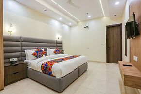 Fabhotel Vishesh Villas