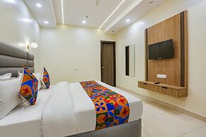 Fabhotel Vishesh Villas