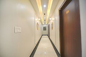 Fabhotel Relax Inn Palace