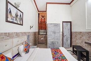 Fabhotel Sarwan