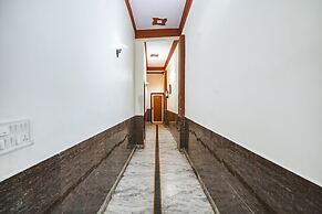Fabhotel Sarwan