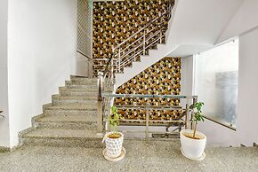 Fabhotel Deep Palace