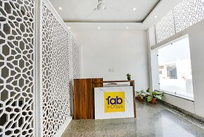 Fabhotel Jaswinder Bhawan