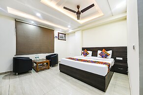FabHotel Dwarka Residency
