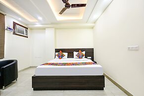 FabHotel Dwarka Residency