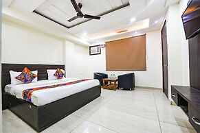 FabHotel Dwarka Residency