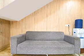 Fabhotel Stayz Inn Us Consulate