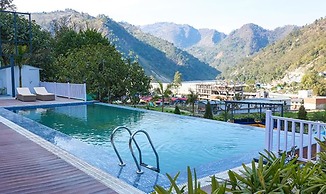 Fabhotel Prime The Aravali Resort