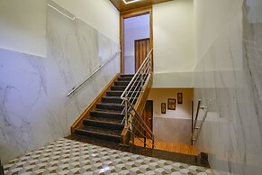 Fabhotel Moonlite Residency