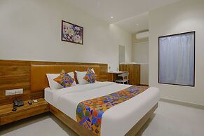 Fabhotel Moonlite Residency