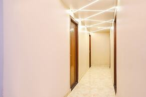 Fabhotel The Palacio