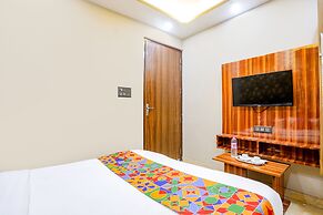 Fabhotel The Palacio