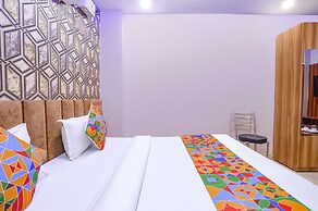 Fabhotel The Palacio