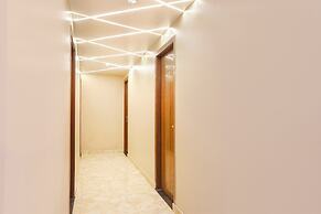 Fabhotel The Palacio