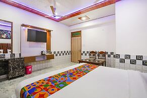 Fabexpress Dau Ji Residency