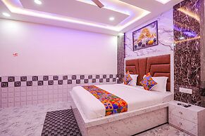 Fabexpress Dau Ji Residency