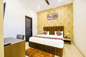 Fabhotel Royal Regency I