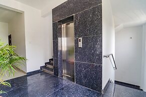 Fabhotel Metro Suites