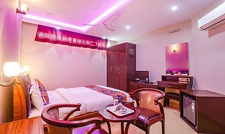 Fabhotel Turning Point