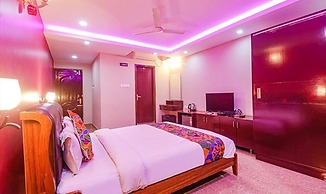 Fabhotel Turning Point