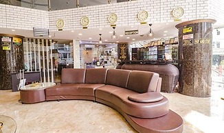 Fabhotel Turning Point