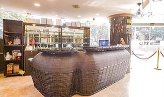 Fabhotel Turning Point