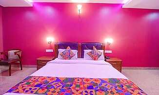 Fabhotel Turning Point