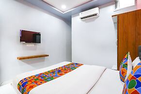 Fabhotel Carnival I